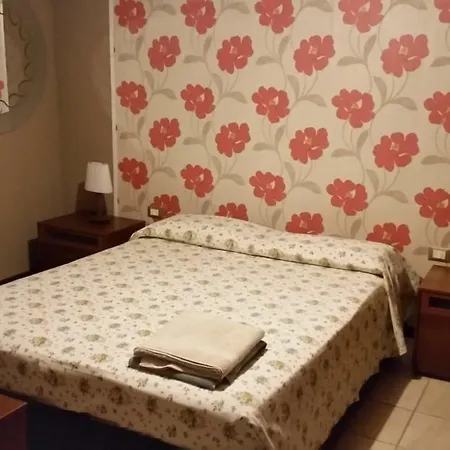 Apartamento G&g2 Con Giardino